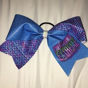 Cheer bow
